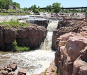 2016 05 29 SiousFalls Falls 033